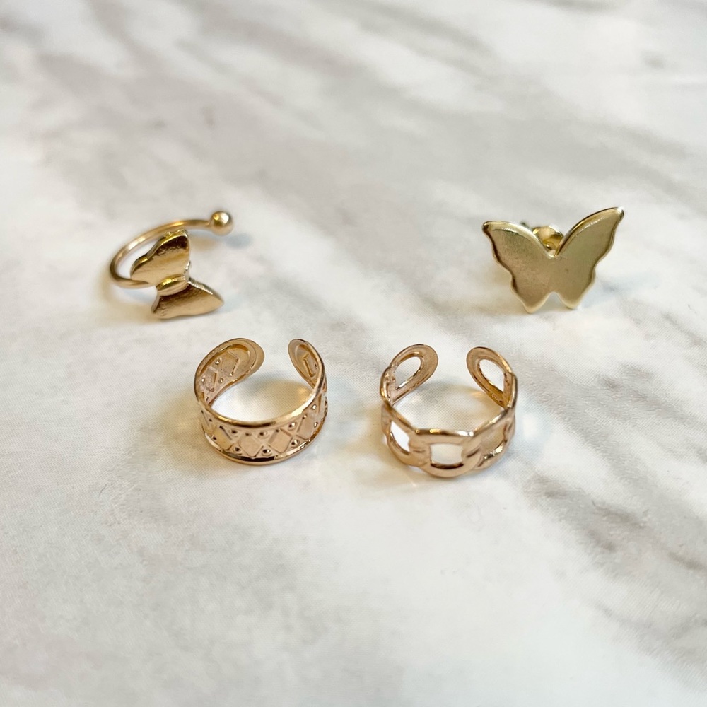 🎉 New Golden Butterfly Earring Cuff & Stud Set